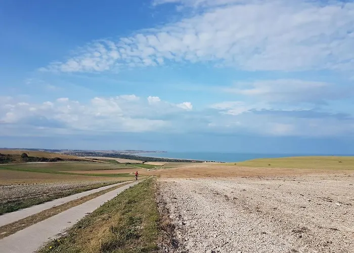 - Country At 公寓 *